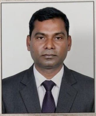 team.member3.name